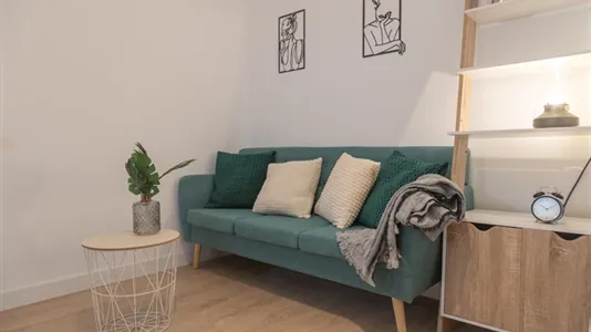 Rooms in Madrid Retiro - photo 5