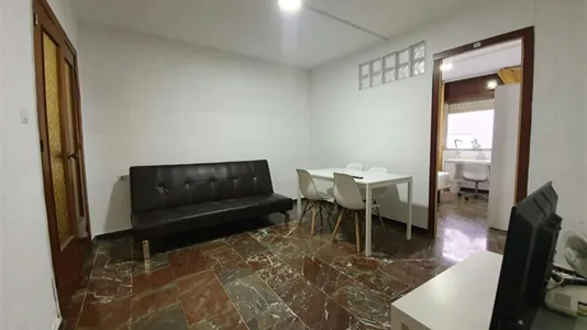 Rooms in Granada - photo 10