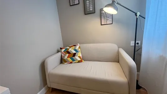 Rooms in Bilbao - photo 5