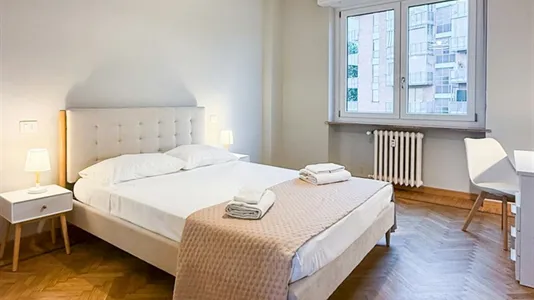 Apartments in Turin - photo 2