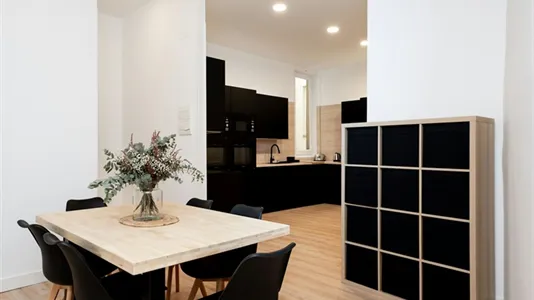 Rooms in Madrid Centro - photo 8