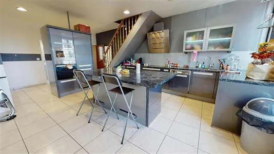 Rooms in Lyon - photo 8