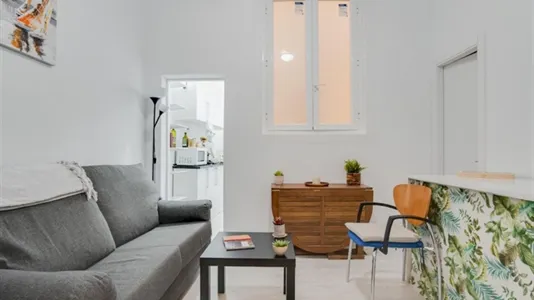 Rooms in Madrid Centro - photo 2