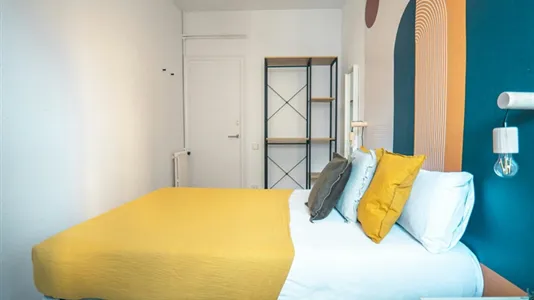 Rooms in Barcelona Eixample - photo 4