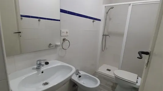 Rooms in Granada - photo 7