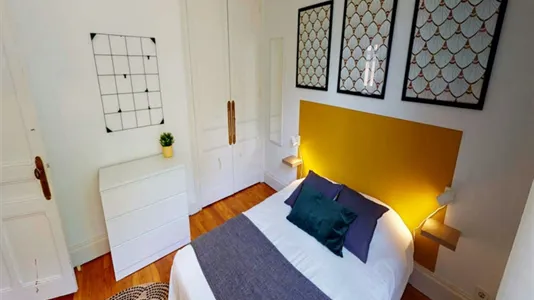 Rooms in Lyon - photo 3