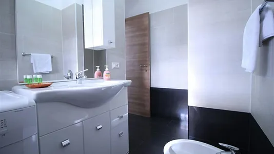 Apartments in Roma Municipio VII – Appio-Latino/Tuscolano/Cinecittà - photo 8