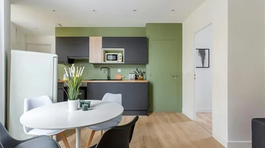 Apartments in Lyon - photo 7