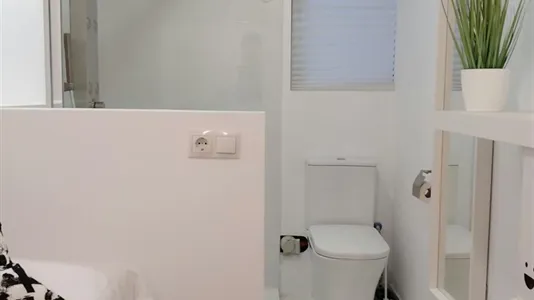 Rooms in Mislata - photo 5