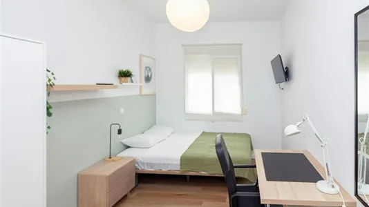 Rooms in Valencia Camins al Grau - photo 1