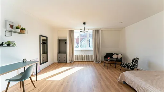 Rooms in Berlin Charlottenburg-Wilmersdorf - photo 6