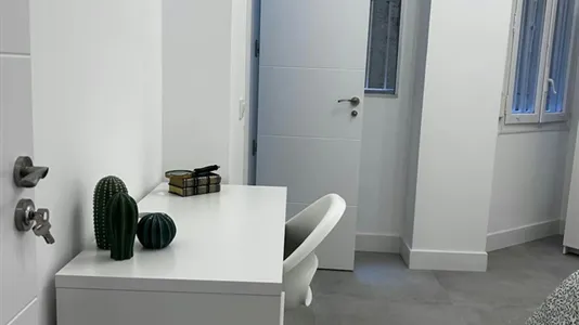 Rooms in Madrid Salamanca - photo 4