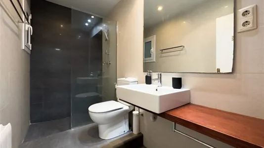 Rooms in Barcelona Les Corts - photo 4