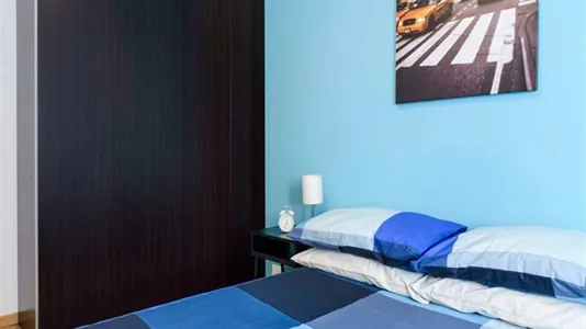 Rooms in Milano Zona 2 - Stazione Centrale, Gorla, Turro, Greco, Crescenzago - photo 6