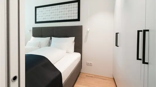 Apartments in Vienna Hietzing - photo 7