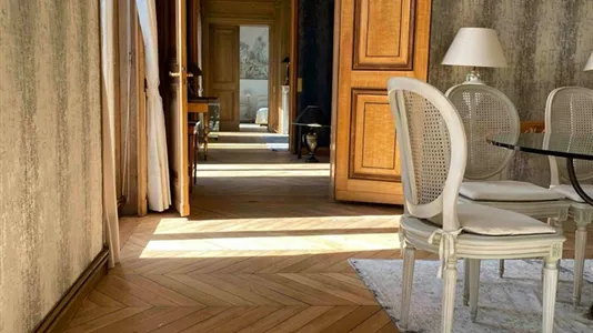 Apartments in Paris 8ème arrondissement - photo 10