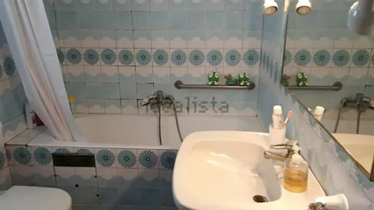 Rooms in El Prat de Llobregat - photo 7
