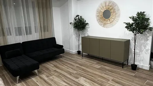 Rooms in Córdoba - photo 5