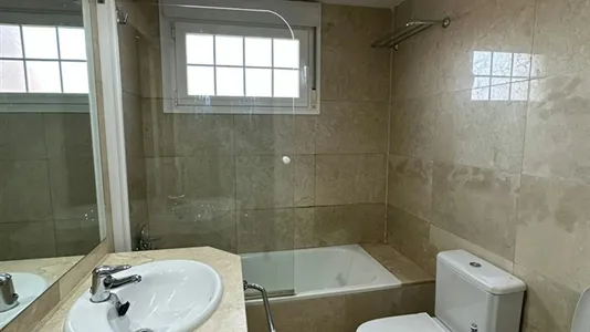 Rooms in Madrid Fuencarral-El Pardo - photo 8