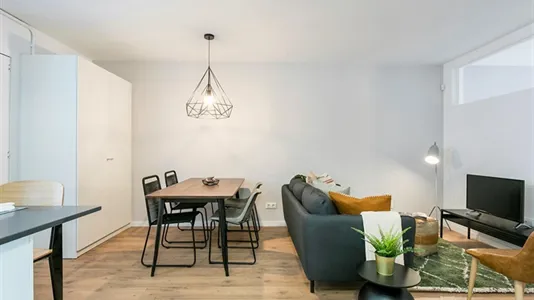 Apartments in Barcelona Ciutat Vella - photo 4