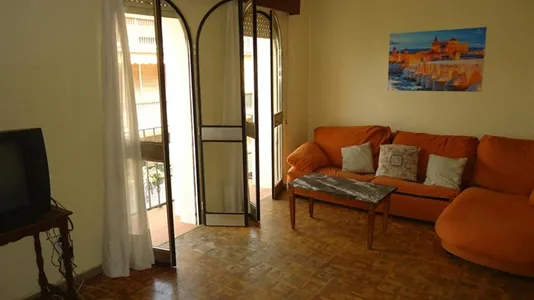 Rooms in Córdoba - photo 4