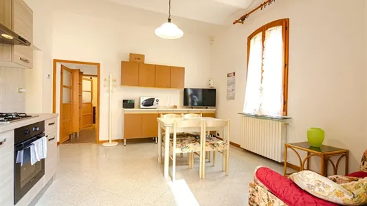 Apartments in Bologna - photo 4