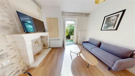 Rooms in Angoulême - photo 9