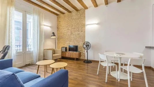 Apartments in Barcelona Ciutat Vella - photo 3