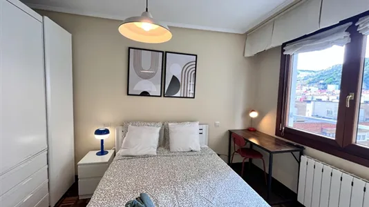 Rooms in Bilbao - photo 7