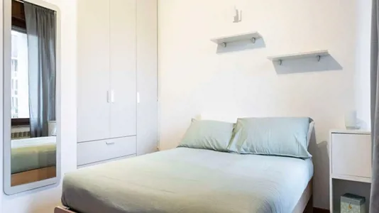 Rooms in Milano Zona 5 - Vigentino, Chiaravalle, Gratosoglio - photo 1