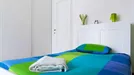 Room for rent, Milano Zona 8 - Fiera, Gallaratese, Quarto Oggiaro, Milan, &lt;span class=&quot;blurred street&quot; onclick=&quot;ProcessAdRequest(11219179)&quot;&gt;&lt;span class=&quot;hint&quot;&gt;See streetname&lt;/span&gt;[xxxxxxxxxxxxx]&lt;/span&gt;