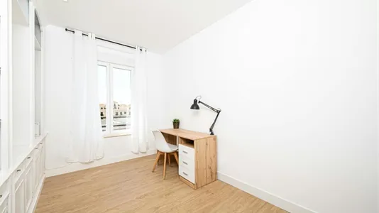 Rooms in Madrid Moncloa-Aravaca - photo 5