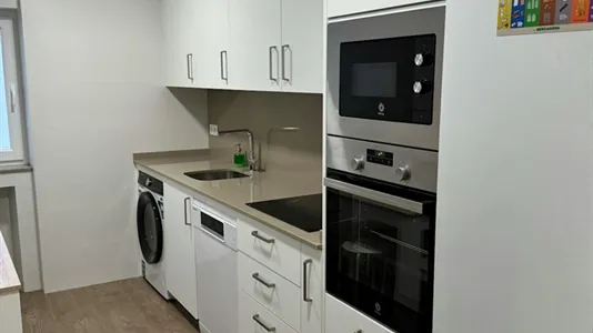 Rooms in Oviedo - photo 7