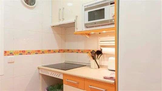 Rooms in Madrid Salamanca - photo 10