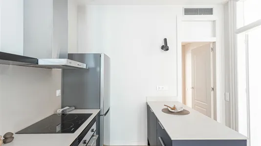 Apartments in Barcelona Ciutat Vella - photo 9
