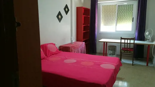Rooms in Murcia - photo 3