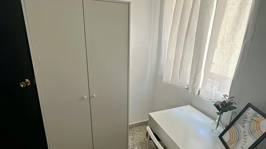 Rooms in Málaga - photo 4