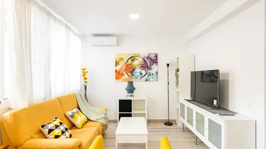 Apartments in Barcelona Eixample - photo 3