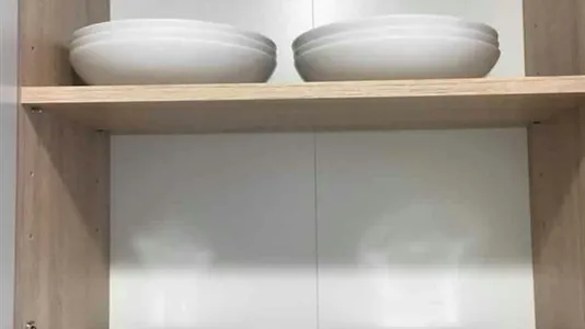 Rooms in Granada - photo 7