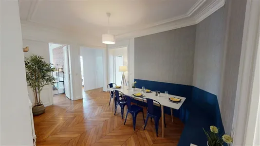 Rooms in Paris 17ème arrondissement - photo 5