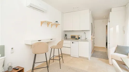 Rooms in Madrid Tetuán - photo 4