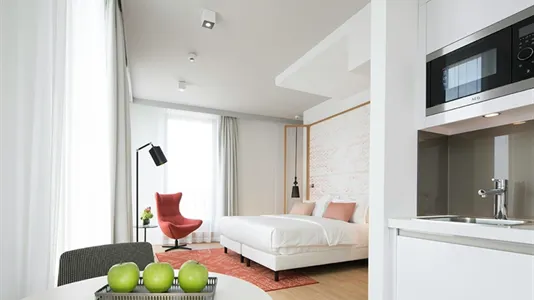 Apartments in Berlin Mitte - photo 2