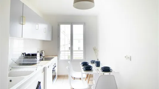 Rooms in Saint-Denis - photo 6