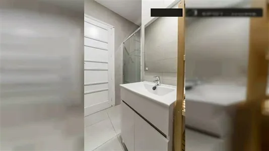 Rooms in Valencia L'Eixample - photo 7