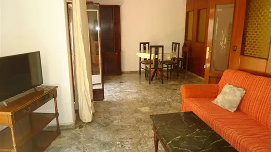 Rooms in Córdoba - photo 4