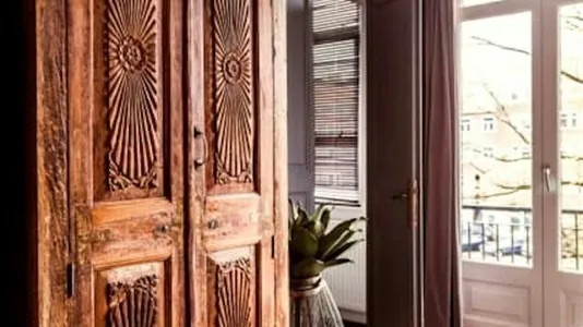 Apartments in Amsterdam Oud-West - photo 8