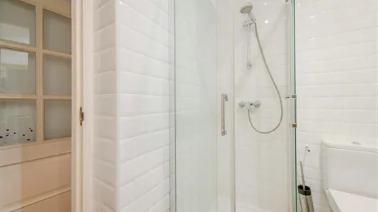 Rooms in Madrid Moncloa-Aravaca - photo 5