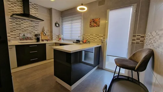 Rooms in Badajoz - photo 7