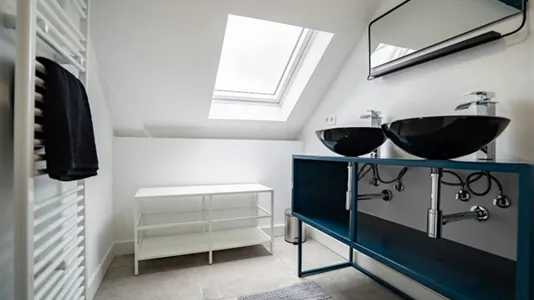 Rooms in Charleroi - photo 4
