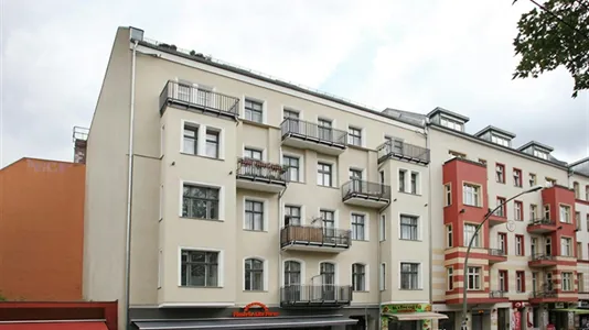 Rooms in Berlin Friedrichshain-Kreuzberg - photo 9